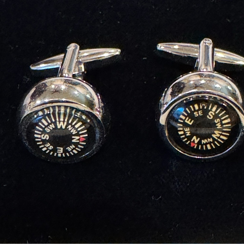 Silvertone Compass Cufflinks